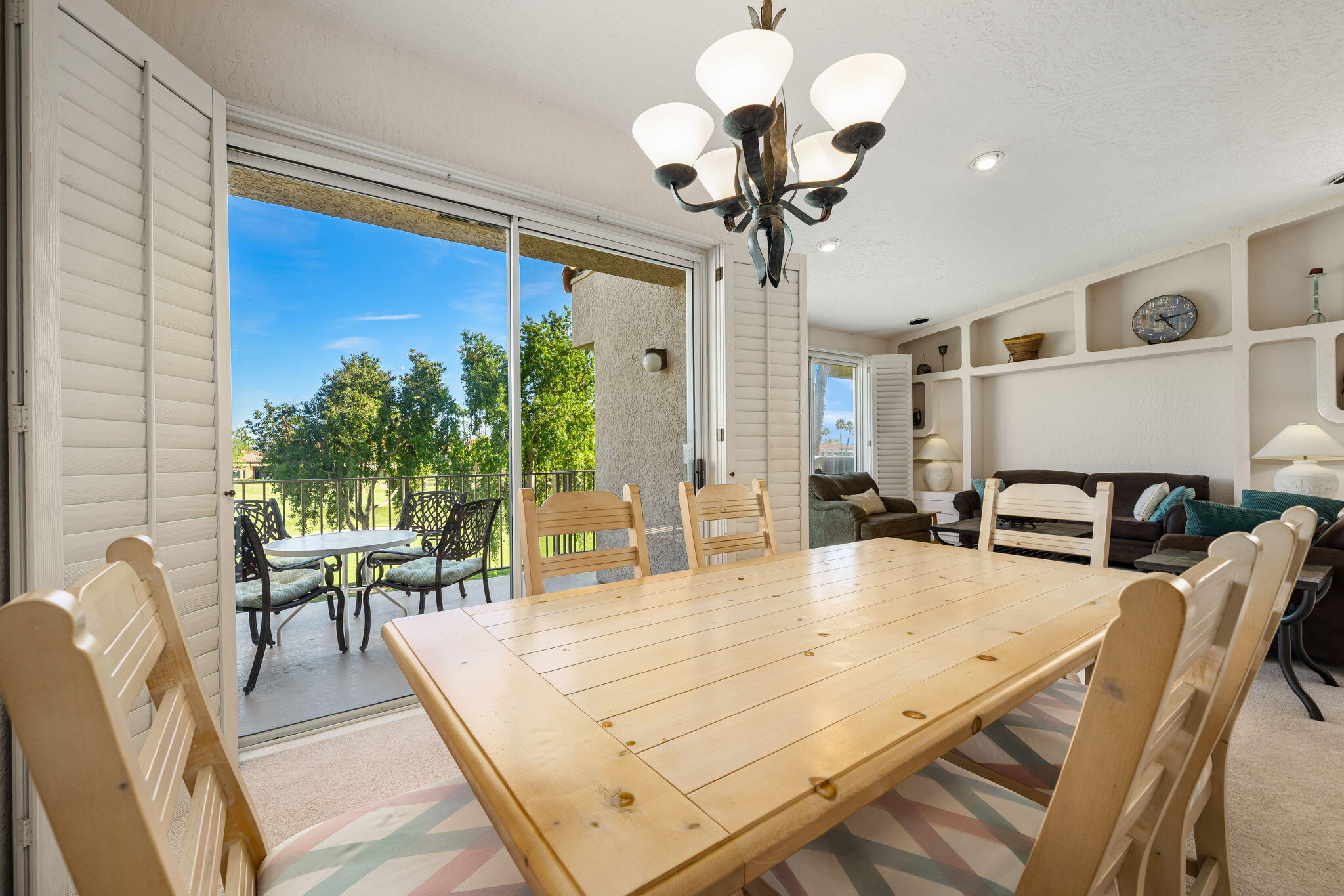 55314 Laurel Valley La Quinta, CA 92253 - Photo 13 of 24 49327A61-7286-42E1-AA92-598DA5767AE3