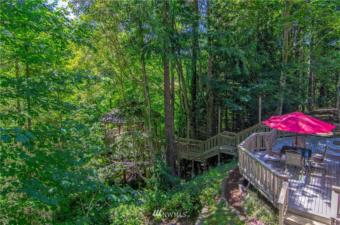 7054 Beaver Valley Road Port Hadlock, WA 98339 - Photo 7 of 40 a view of a balcony with a swing