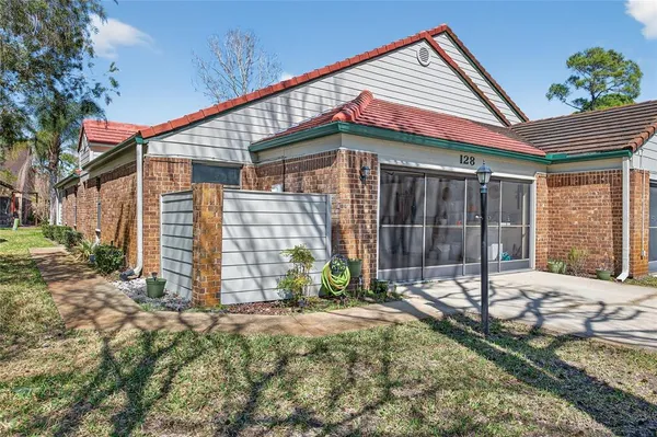 $259,000 | 128 Bermuda Petrel Court, Daytona Beach, FL 32119