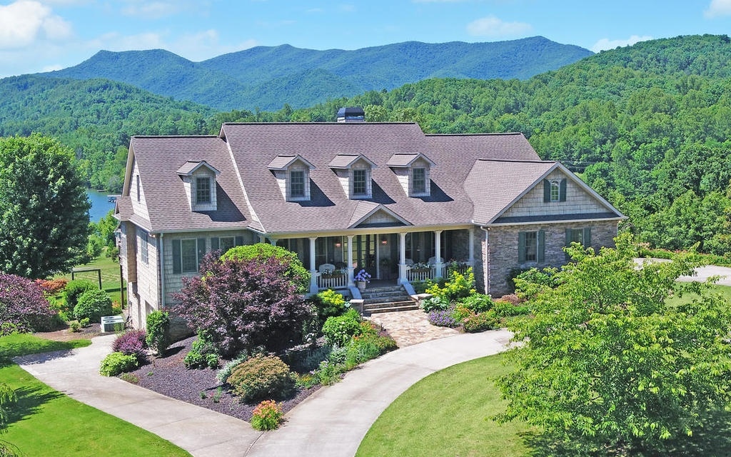 52 Hidden Fields Road Hiawassee, GA 30546 - Photo 1 of 1 Main View