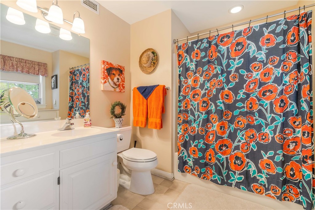 1714 Riverside Drive Glendale, CA 91201 - Photo 26 of 40