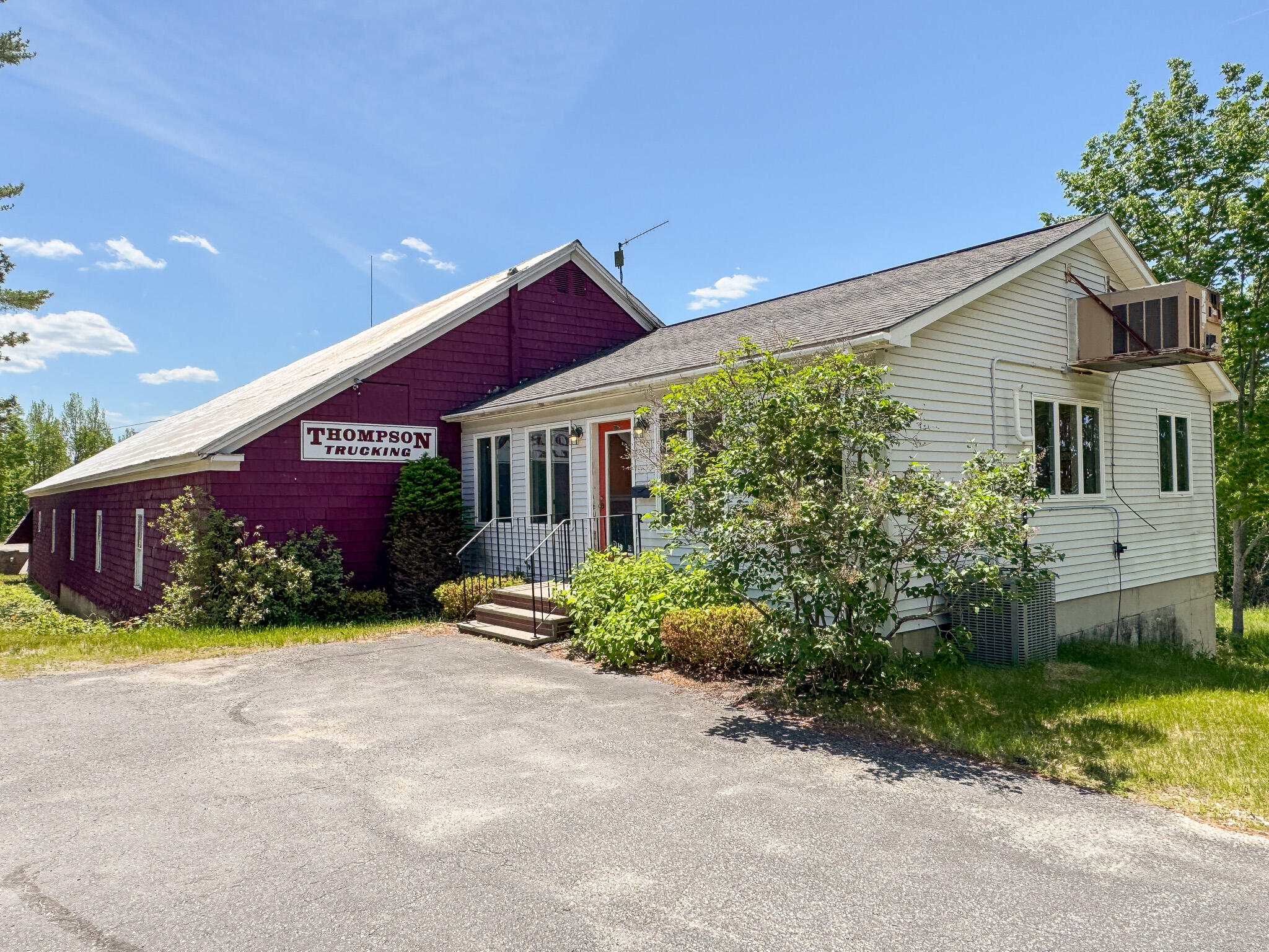 725 Enfield Road Lincoln, ME 04457 - Photo 3 of 33 3