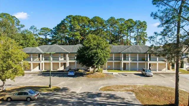 $1,800 | 1940 Bluewater Bay Boulevard, Unit 3, Niceville, FL 32578
