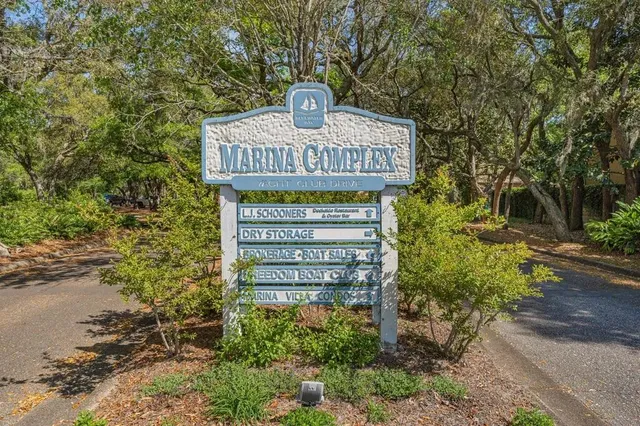 $1,800 | 1940 Bluewater Bay Boulevard, Unit 3, Niceville, FL 32578