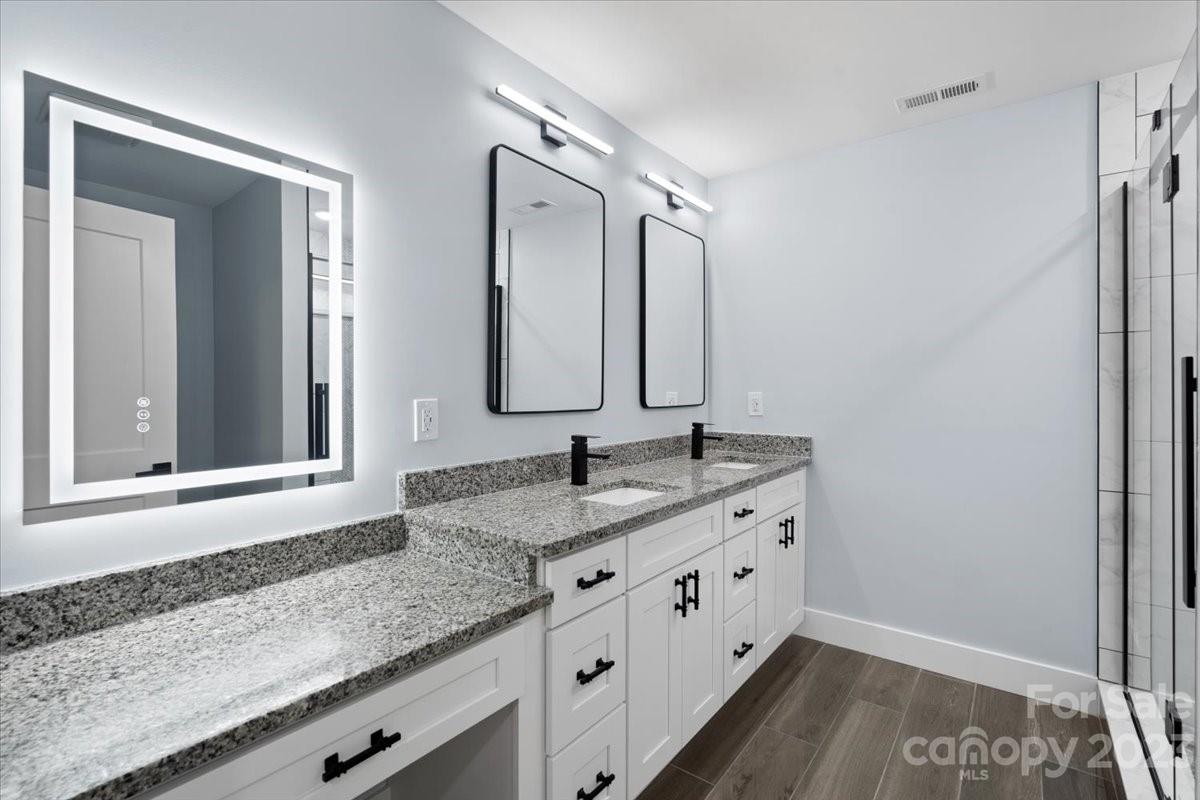 3728 Fieldcrest Road Charlotte, NC 28217 - Photo 19 of 25 Gallery Image 19