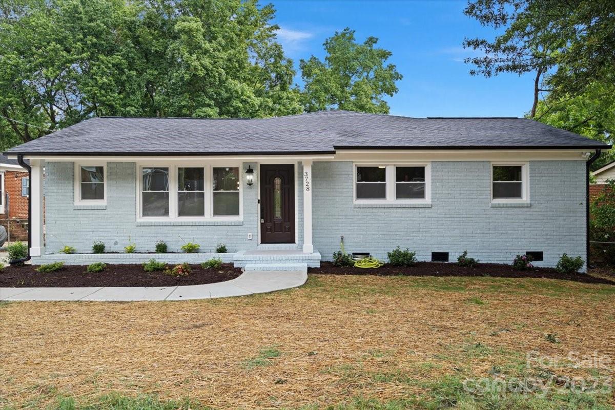 3728 Fieldcrest Road Charlotte, NC 28217 - Photo 2 of 25 Gallery Image 2
