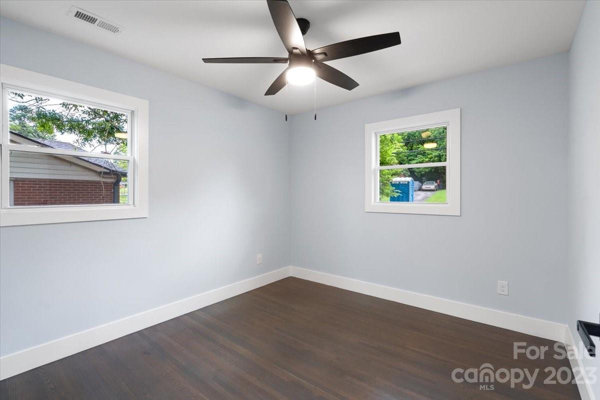 3728 Fieldcrest Road Charlotte, NC 28217 - Photo 21 of 25 Gallery Image 21