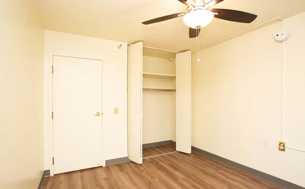 $650 | 850 West Muhammad Ali Boulevard, Louisville, KY 40203