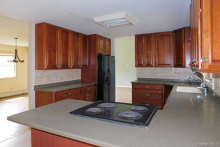 83 Hunt Road Wallkill, NY 12589 - Photo 5 of 25