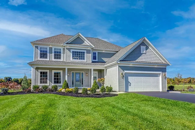 $797,338 | 160 Jade Creek Drive, Greece, NY 14468