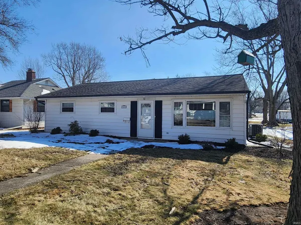 $157,500 | 866 West Franklin Street, Berne, IN 46711