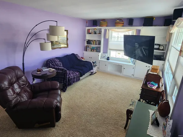 $157,500 | 866 West Franklin Street, Berne, IN 46711