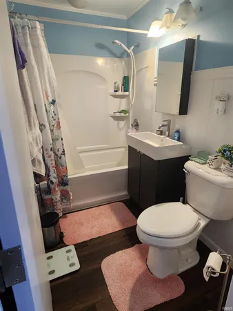 $157,500 | 866 West Franklin Street, Berne, IN 46711