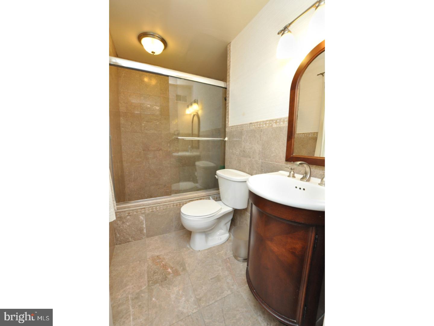 1027 Rymill Run Cherry Hill, NJ 08003 - Photo 15 of 23 Gallery Image 15