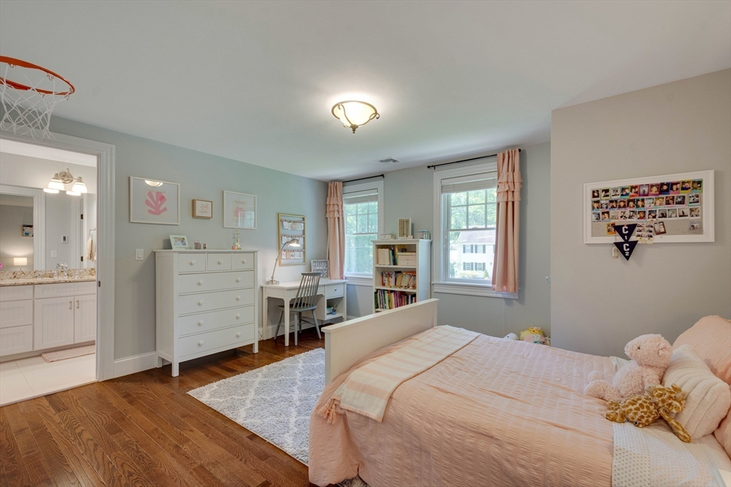 122 Crescent Road Concord, MA 01742 - Photo 19 of 34