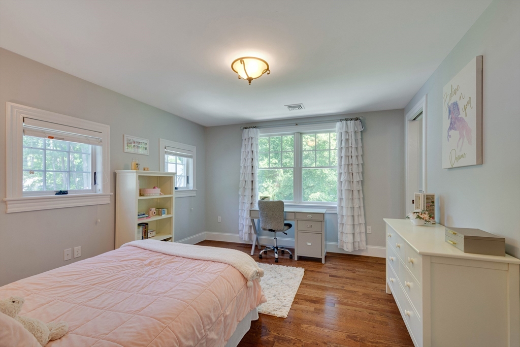122 Crescent Road Concord, MA 01742 - Photo 21 of 34