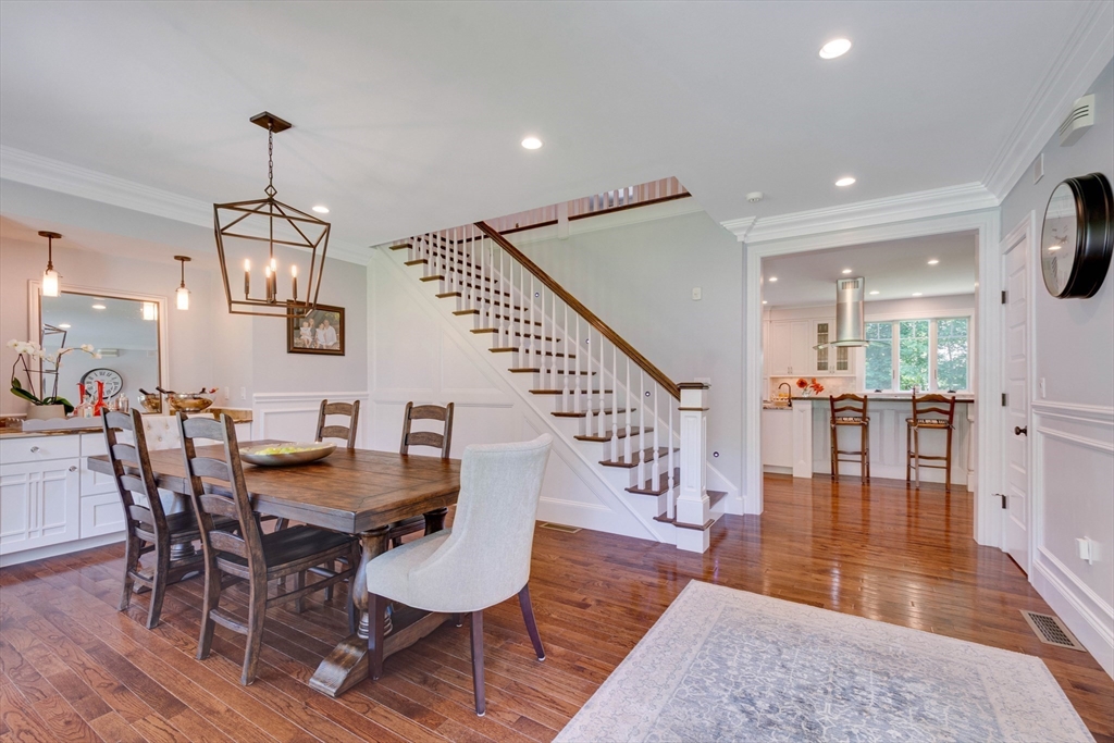 122 Crescent Road Concord, MA 01742 - Photo 3 of 34