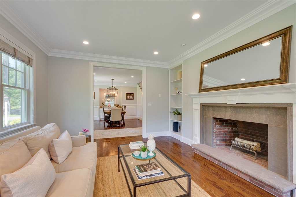 122 Crescent Road Concord, MA 01742 - Photo 5 of 34