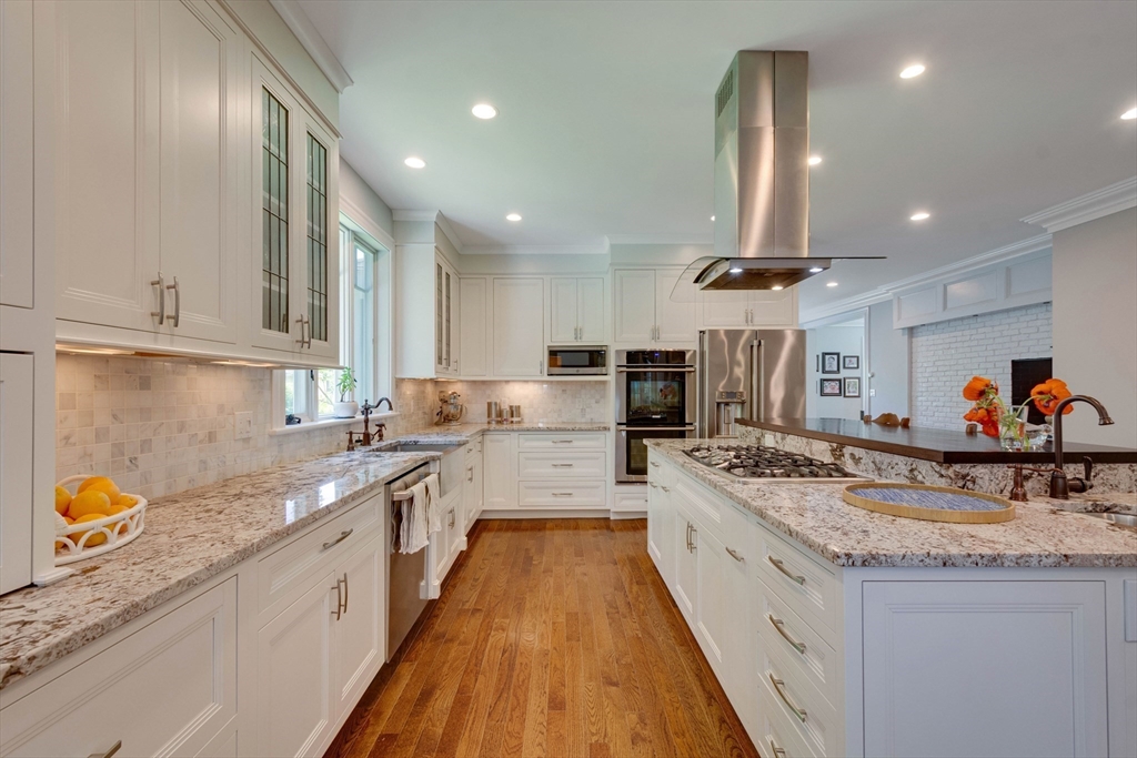122 Crescent Road Concord, MA 01742 - Photo 8 of 34