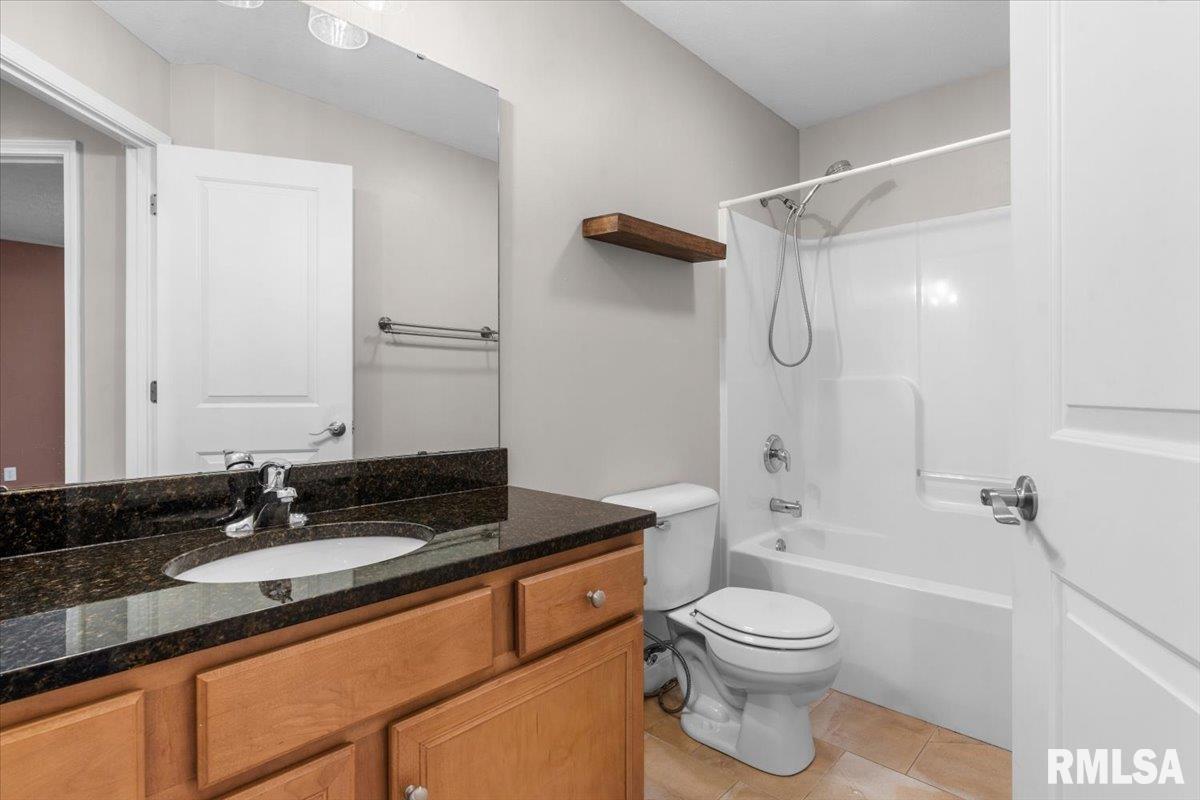 4112 Blair Drive Springfield, IL 62712 - Photo 20 of 35