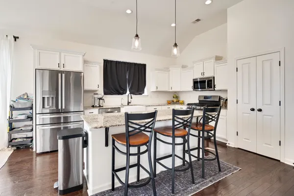 $449,900 | 60 Laurel Glen Drive, Oakland, TN 38060