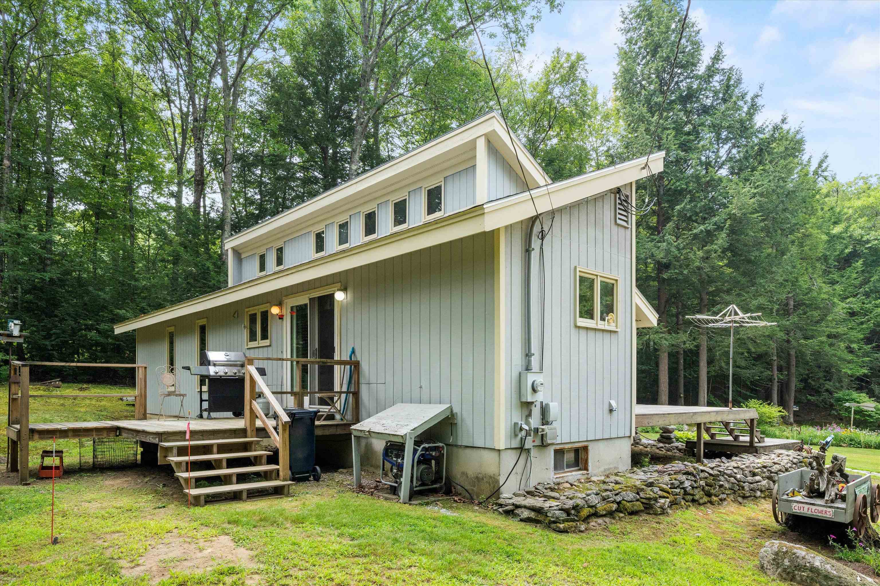 54 Fiske Road Northfield, NH 03276 - Photo 8 of 42