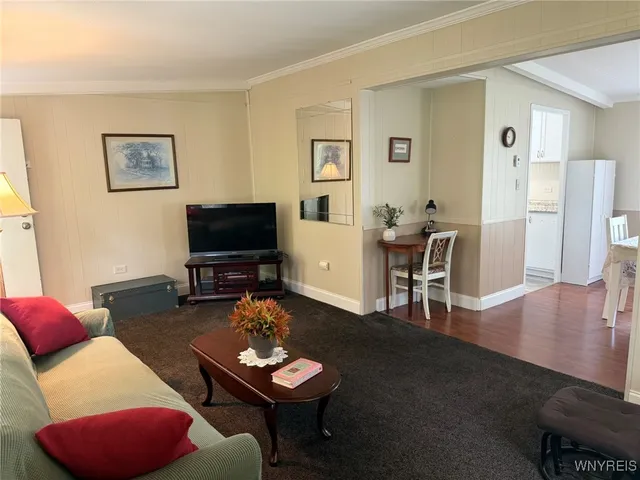 $52,500 | 125 Sherwood Drive, Lockport Town, NY 14094