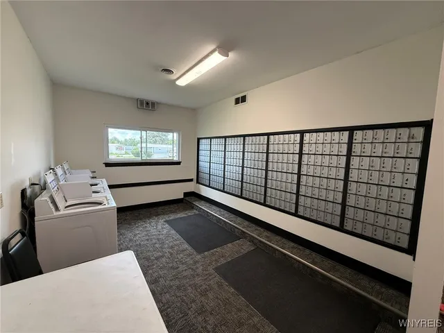 $52,500 | 125 Sherwood Drive, Lockport Town, NY 14094