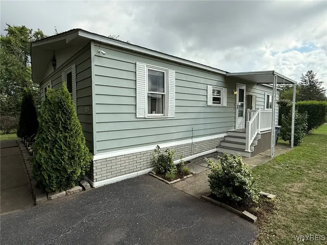 $52,500 | 125 Sherwood Drive, Lockport Town, NY 14094