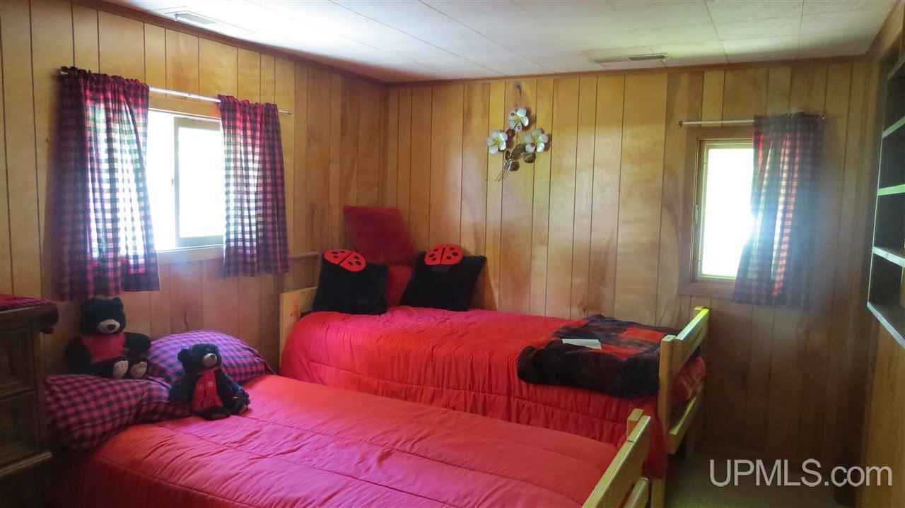 14649 North 3 Ll Rd Garden Wetmore, MI 49895 - Photo 7 of 13