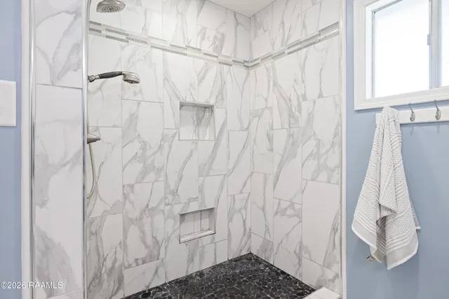 $275,000 | 334 Fortune Road, Youngsville, LA 70592