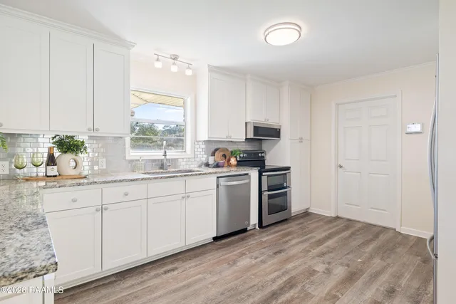 $275,000 | 334 Fortune Road, Youngsville, LA 70592