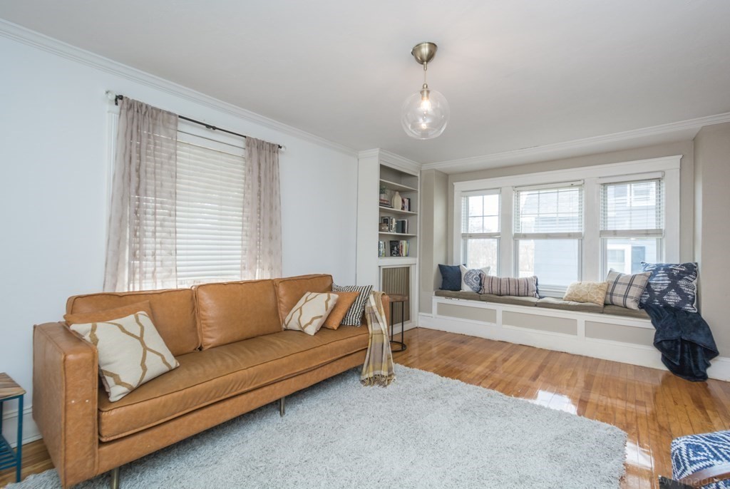 10 Ashburnham Road Worcester, MA 01605 - Photo 7 of 27 Gallery Image 7