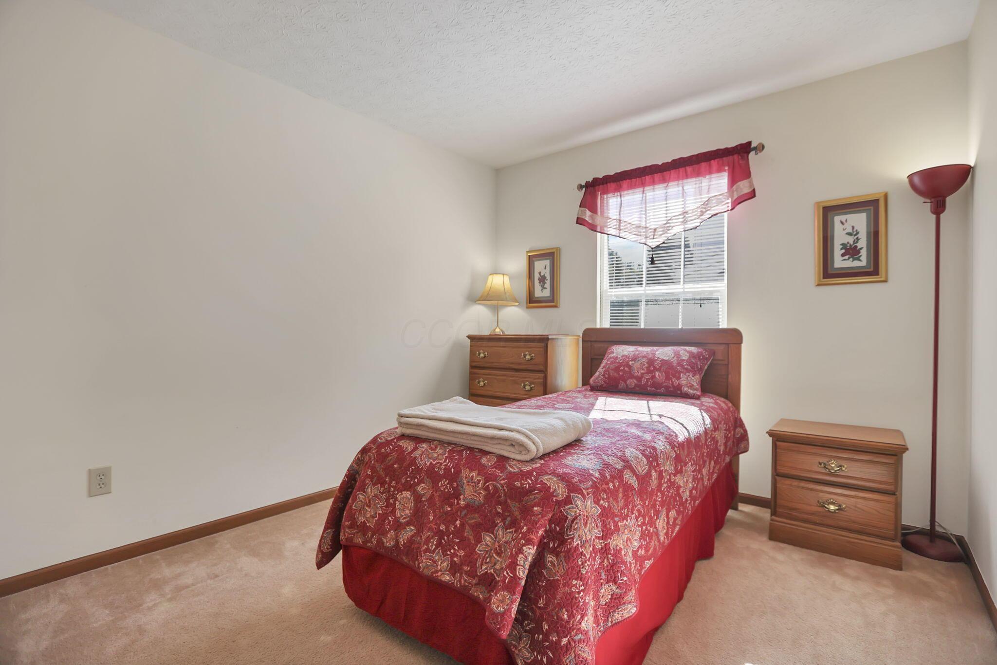 1588 Heatherview Lane Heath, OH 43056 - Photo 28 of 52 Third Bedroom