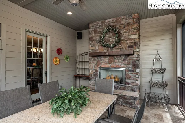 $1,995,000 | 879 Winding Ridge Drive, West Jefferson, NC 28694