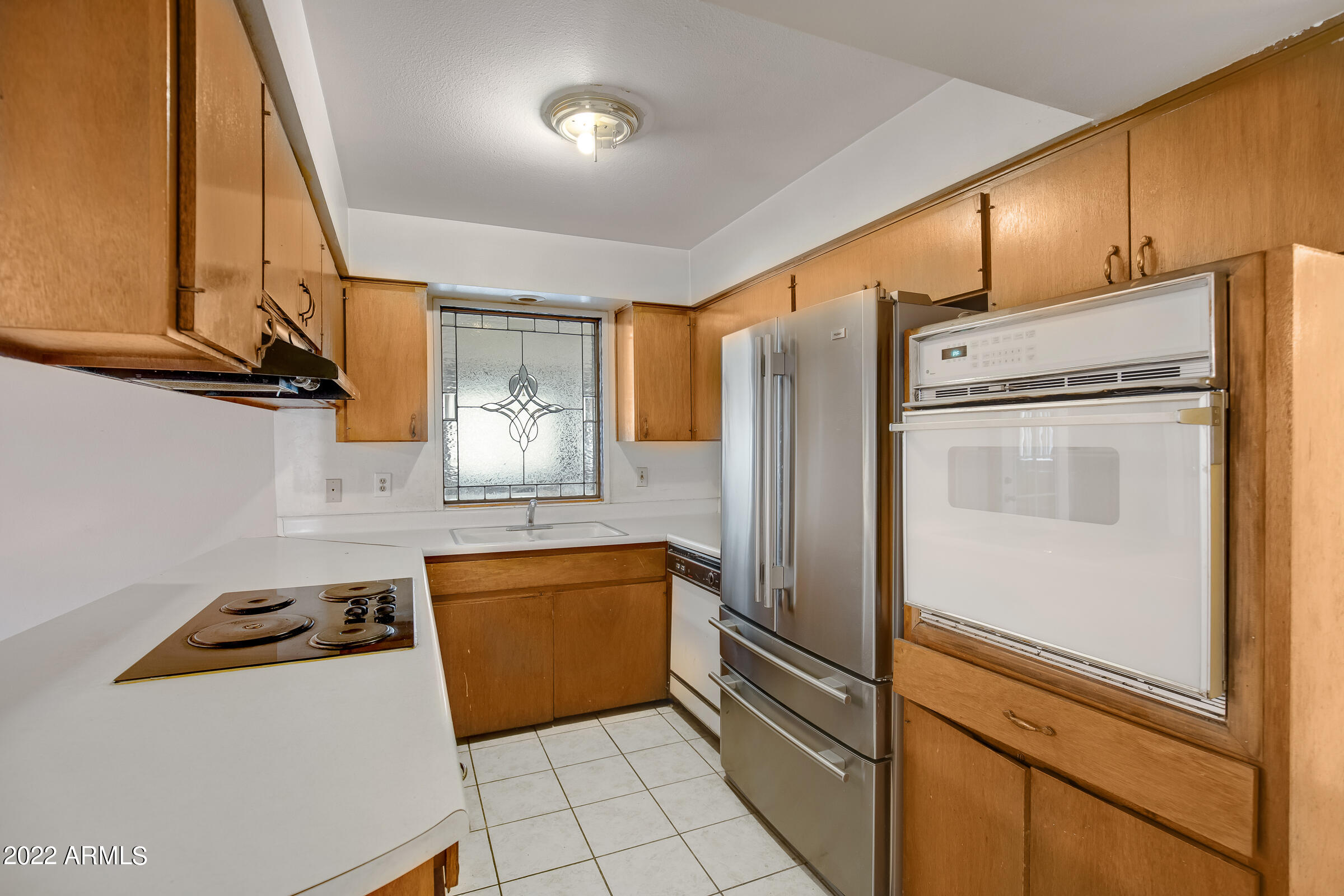 3220 West Thunderbird Road Phoenix, AZ 85053 - Photo 8 of 23 3220 W Thunderbird Rd-9