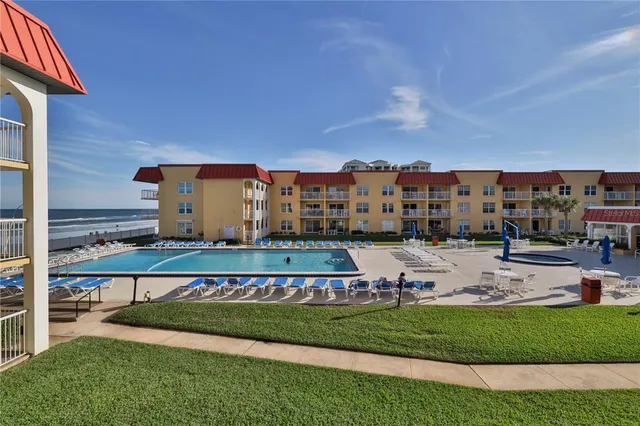 $4,500 | 3801 South Atlantic Avenue, Unit UT204, New Smyrna Beach, FL 32169