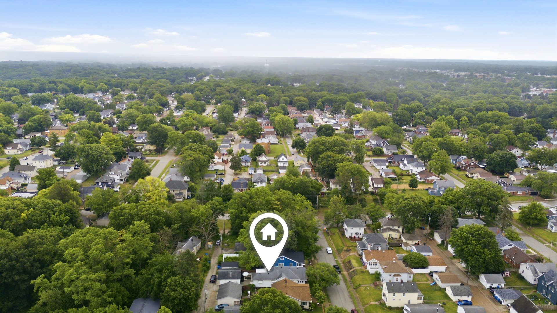 2431 14th Avenue Moline, IL 61265 - Photo 29 of 37 an aerial view of a highlighted house