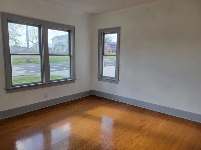 $285,000 | W4106 County Road A, Unit W4108, Fredonia, WI 53021