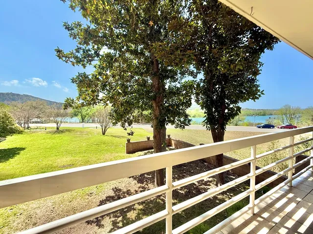 $2,150 | 1012-2a Guadalupe Street, Kerrville, TX 78028