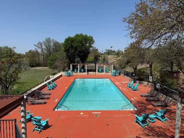 $2,150 | 1012-2a Guadalupe Street, Kerrville, TX 78028