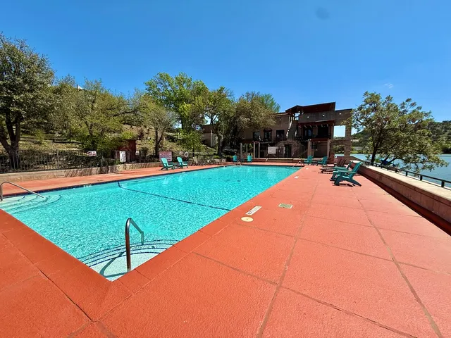 $2,150 | 1012-2a Guadalupe Street, Kerrville, TX 78028