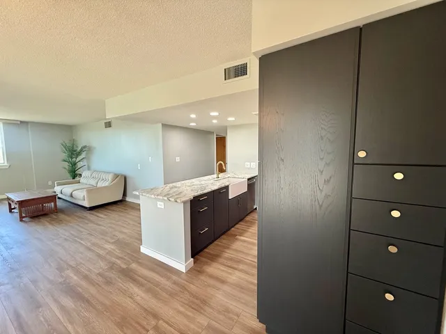 $2,150 | 1012-2a Guadalupe Street, Kerrville, TX 78028