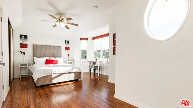 $3,995,000 | 7449 Studio Road, Canoga Park, CA 91304