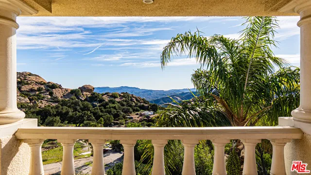 $3,995,000 | 7449 Studio Road, Canoga Park, CA 91304