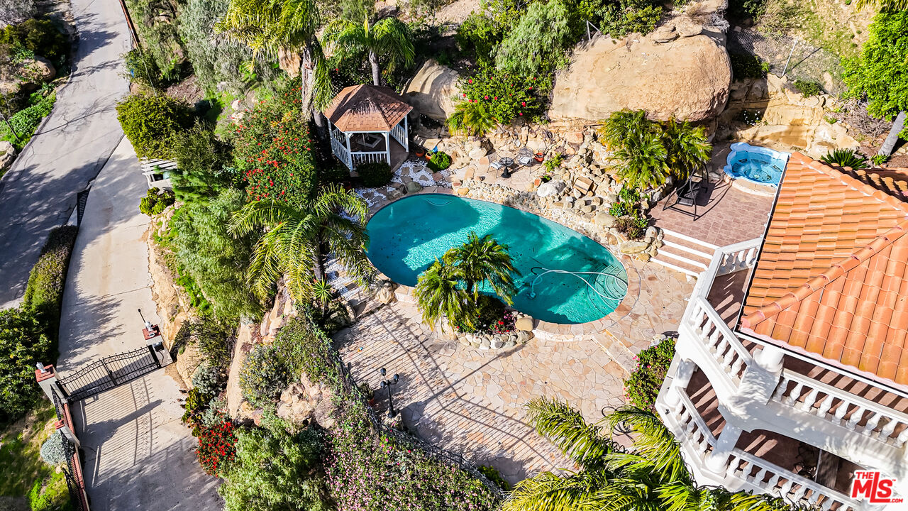 7449 Studio Road Canoga Park, CA 91304 - Photo 54 of 67