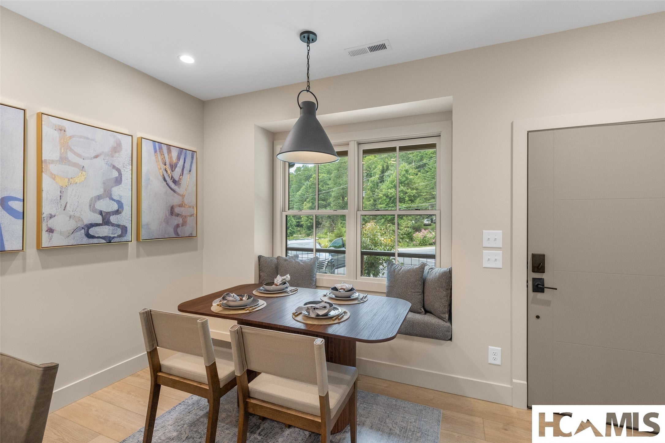 1077 B Hicks Road, Unit 2 Highlands, NC 28741 - Photo 6 of 30 Gallery Image 6