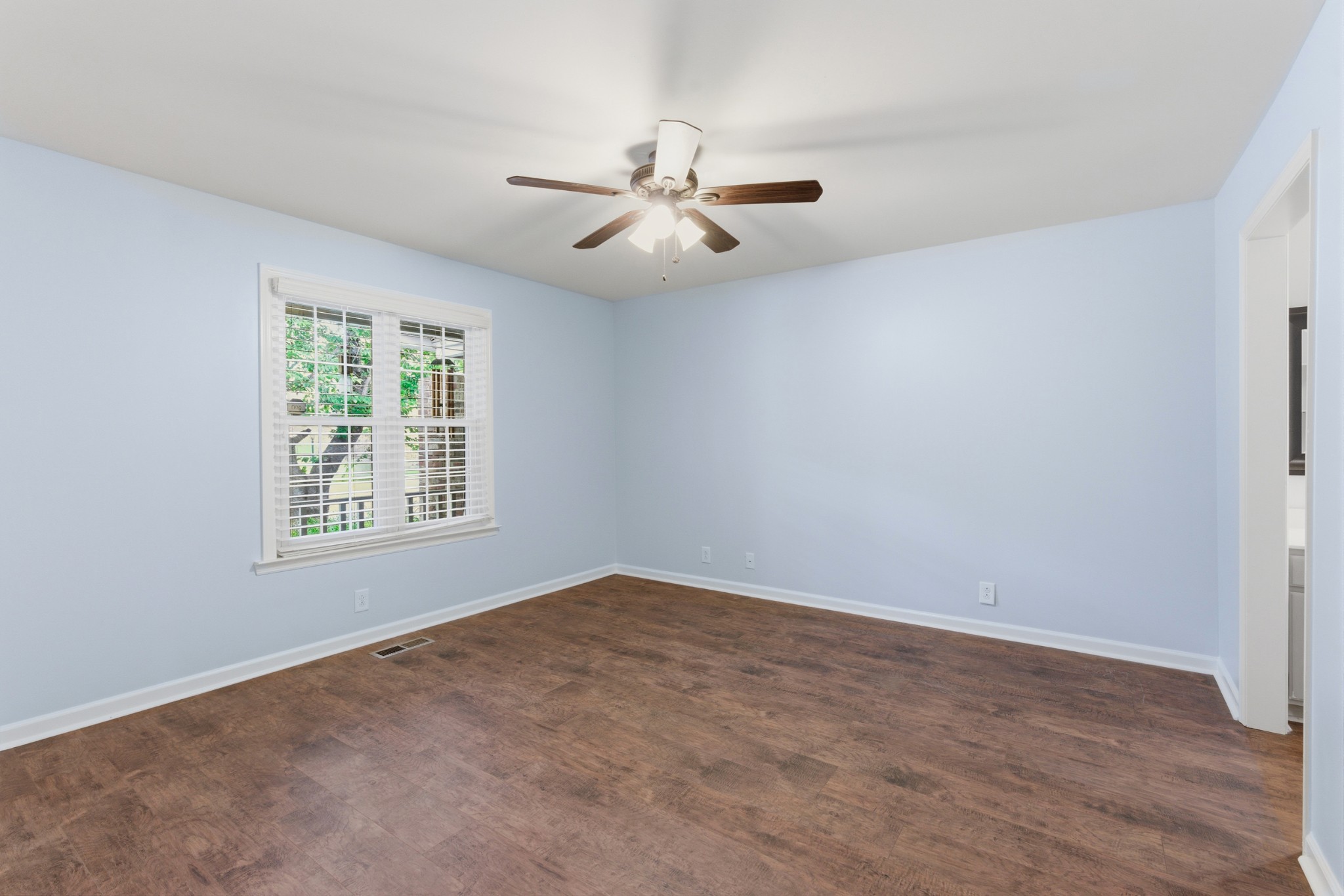 129 Pepper Ridge Circle Antioch, TN 37013 - Photo 13 of 32 Gallery Image 13