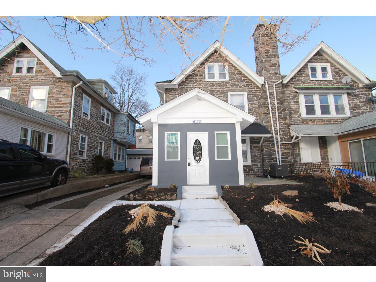 6133 Nassau Road Philadelphia, PA 19151 - Photo 1 of 25 Gallery Image 1
