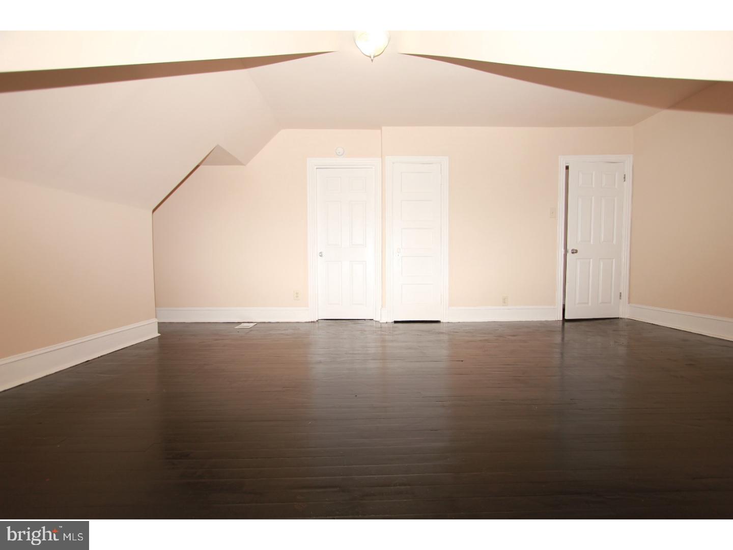 6133 Nassau Road Philadelphia, PA 19151 - Photo 21 of 25 Gallery Image 21